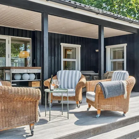 Holiday home Botwith - 125m From The Sea By Interhome