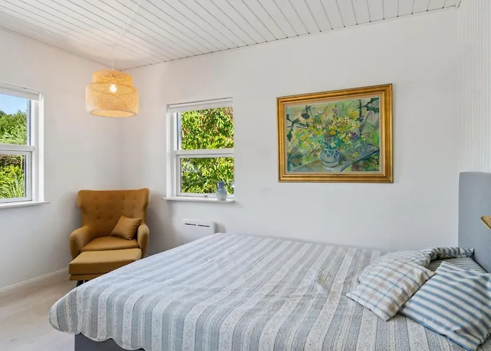 Botwith - 125m From The Sea By Interhome Yderby